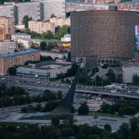 Вид на гостиницу Космос с Останкинской башни :: Александр 