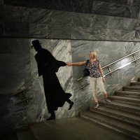 Может, лучше не останавливать эту тень. :: Милорад Может, лучше не останавливать эту тень. :: Милорад