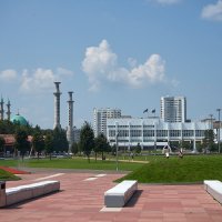 Набережные челны. Площадь Азатлык :: Олег Манаенков Набережные челны. Площадь Азатлык :: Олег Манаенков
