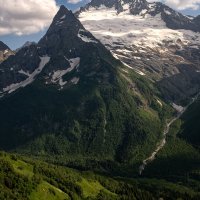 Серебристая лента, звенящая на камнях. :: Лилия .