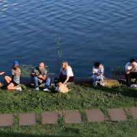 Отдых у Москвы реки. :: Татьяна Помогалова