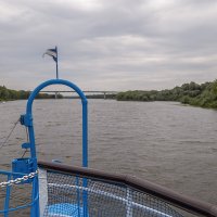 Идем до этого моста и назад