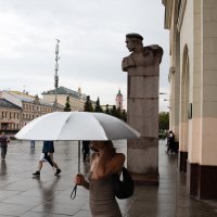 Памятник Добрынину и другие