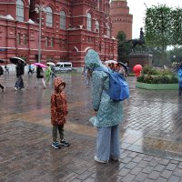 "Это большой чужой город! Убегать нельзя!"