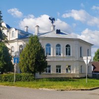 летний день в городе :: Сергей 