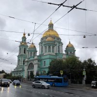 Золотые купола на Бауманской