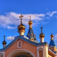 Вход в храм