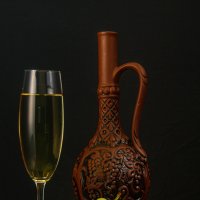 Белое вино. :: Георгий Кулаковский