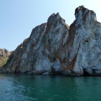 Скалы острова Ольхон