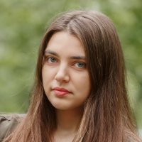 Девушка