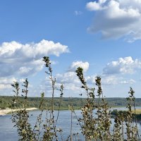 Задевая небо