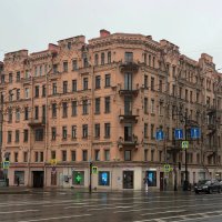 Доходный дом Н. И. Львовой на углу Московского проспекта и Углового переулка в Санкт-Петербурге