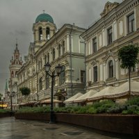 С право дома с лево призраки (Никольская). :: Николай 