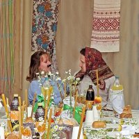 Ряженые на свадьбе.