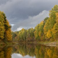 Осенние краски. Отражение.