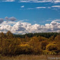 Осенний пейзаж с облаками
