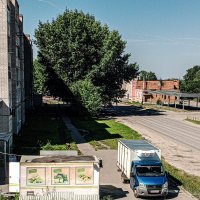 Город