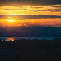Закат на Волге