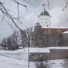 Древнейший выборгский замок (1293г)-центр притяжения туристов. :: Bosanat 