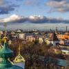 Тучи осенние над городом скользят :: Юрий Велицкий