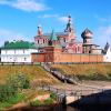 Монастырь на острове Коневец :: Вячеслав Губочкин
