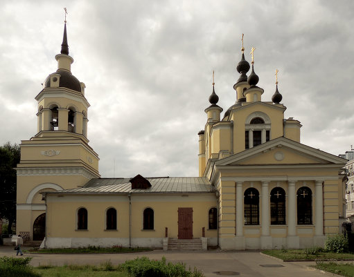 Церковь Покрова Пресвятой Богородицы в Красном селе