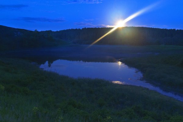 И вот она ЛУНА !!!!!! (увы пока только так))