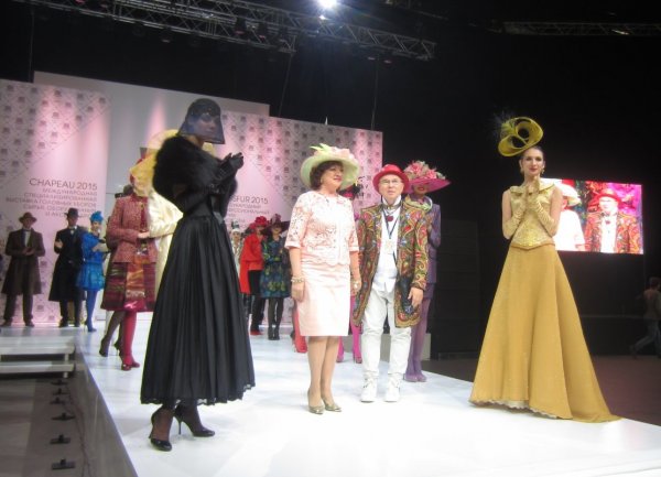 Торжественное открытие XIII Международной специализированной выставки - CHAPEAU-2015. Торжественное открытие XIII Международной специализированной выставки - CHAPEAU-2015.
