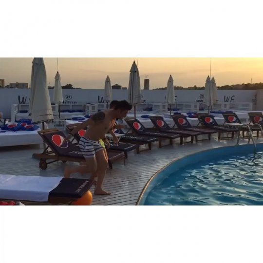 11324206_448962521929710_1224350518_n