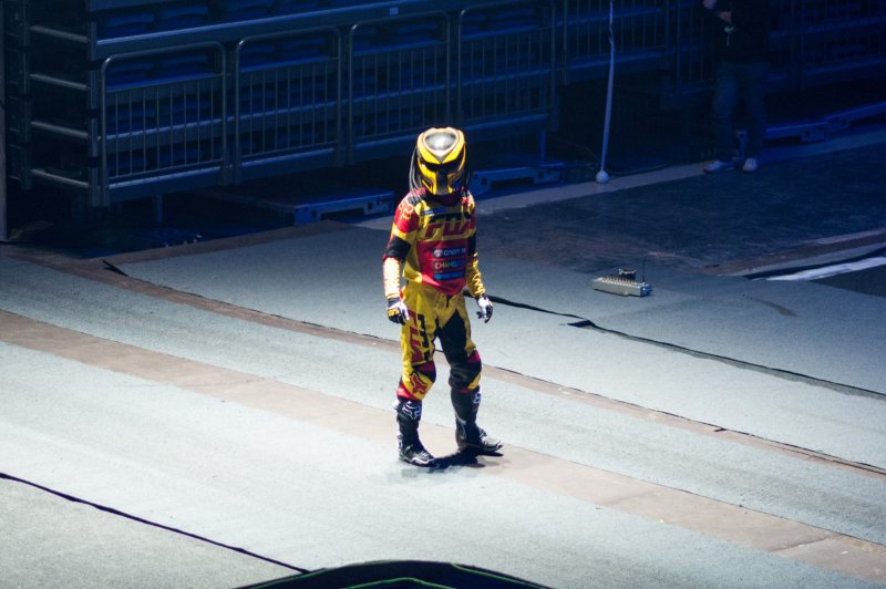 Разрушитель